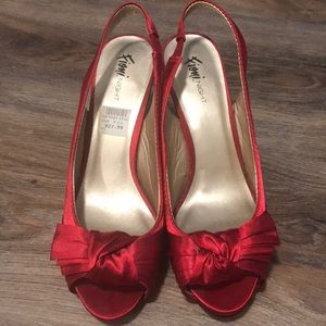 FIONI Clothing Shoes - Red Heels FIONI Clothing Shoes - Red Heels
